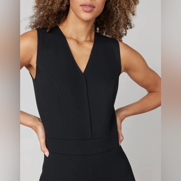 Spanx The Perfect Jumpsuit Wide Leg Flare in Classic Black 20383R - Picture 5 of 14